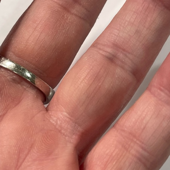 Scattered MOISSANITE BLING ring! 925 & Triple Rhodium Plated. Color D, VVS1 - Picture 5 of 7